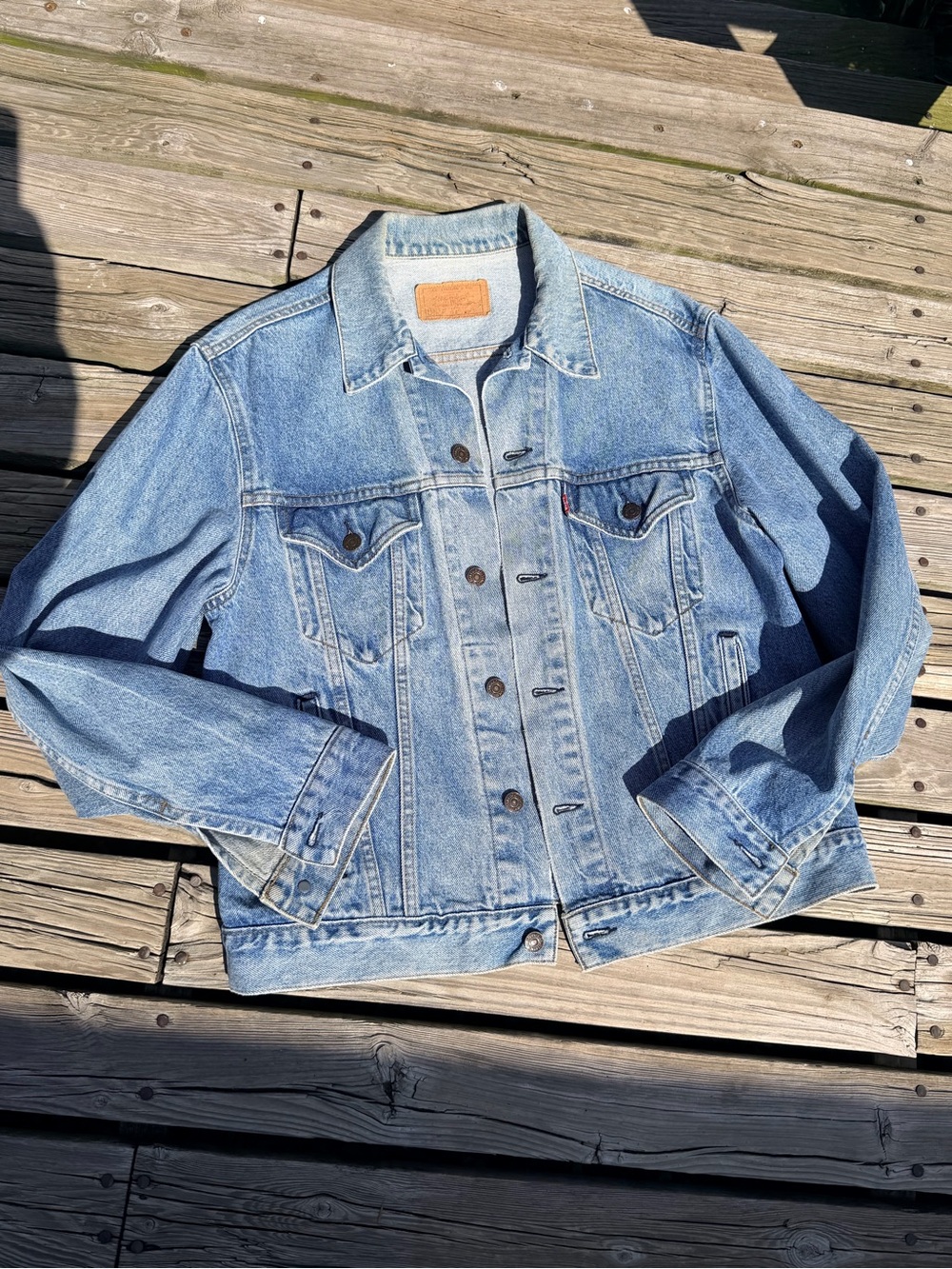 Vintage 70’s type 3 small “e”Levi's Light Blue Denim Jacket, size 4 = medium